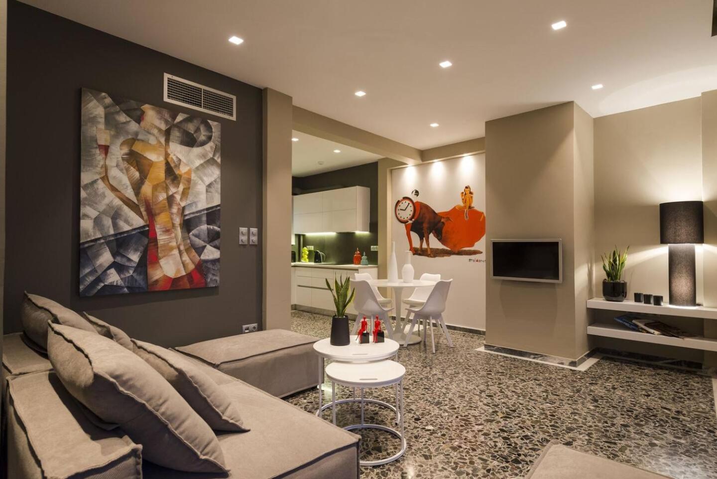 Ma Maison Nο 1, Penthouse, Acropolis And Lycabettus View, Ultra High Speed Internet 300 Mbps, 15' To Acropolis By Metro, 1' From Metro Station